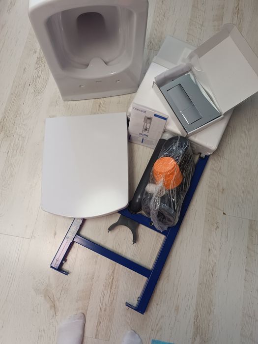 WC  nowy kompletny  podtynkowy podwieszany cersanit