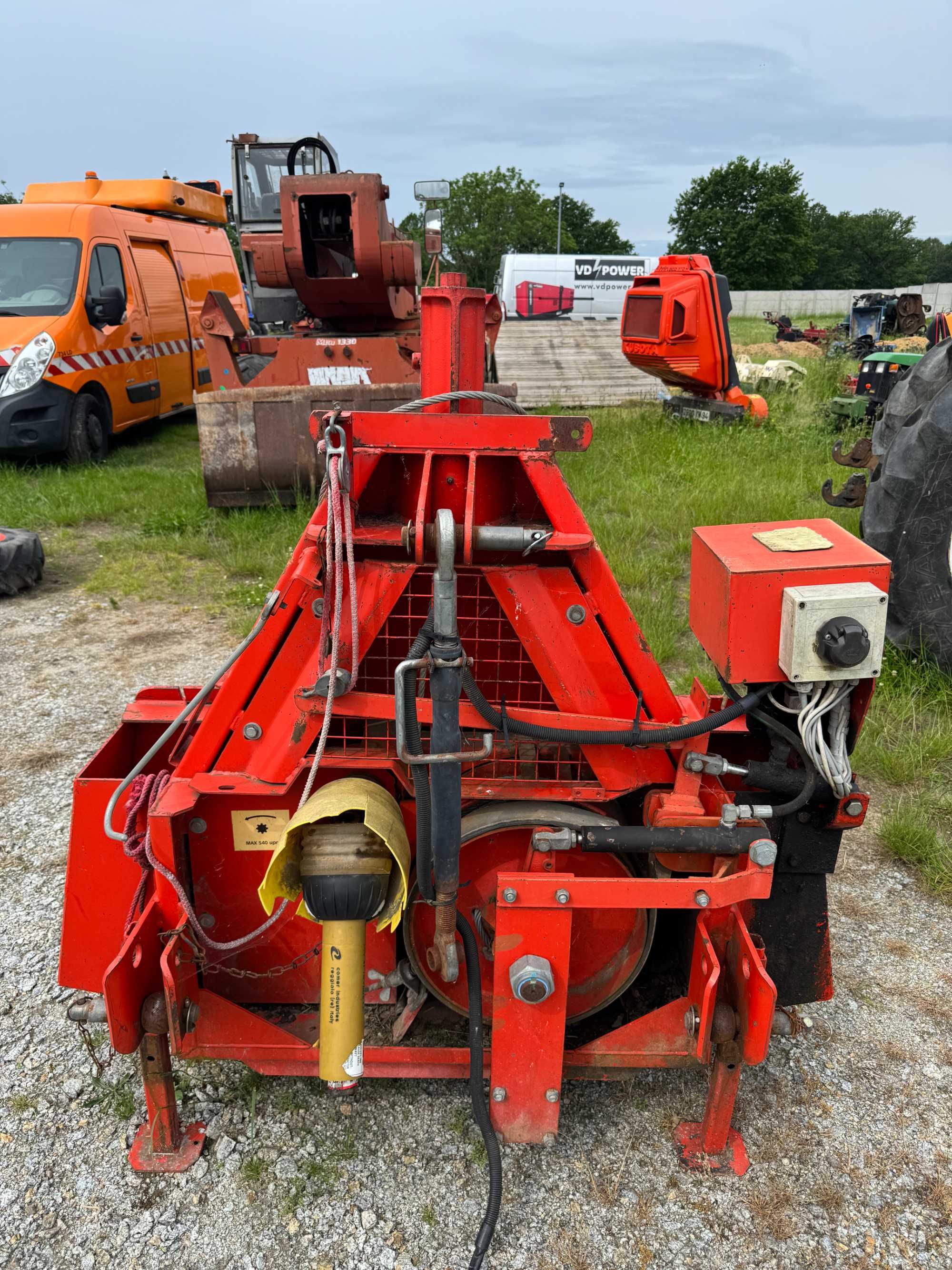 Wyciagarka do traktora PILOT,lasu,drzewa,LKT,,massey,fend,holland,same