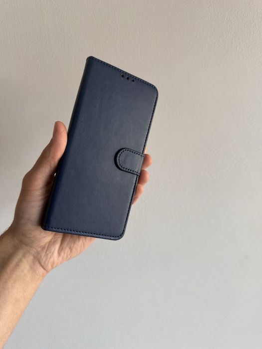 Etui z klapką zamykane granatowe do MOTOROLA MOTO G15 / G15 POWER