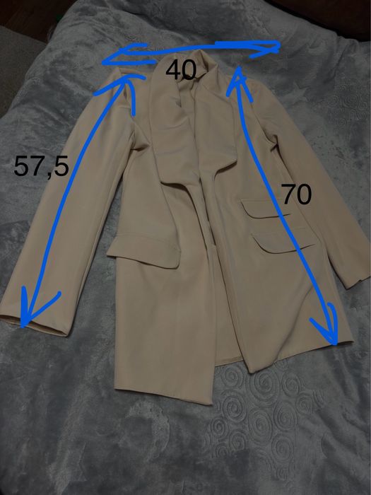 Костюм жакет з шортами, розмір S