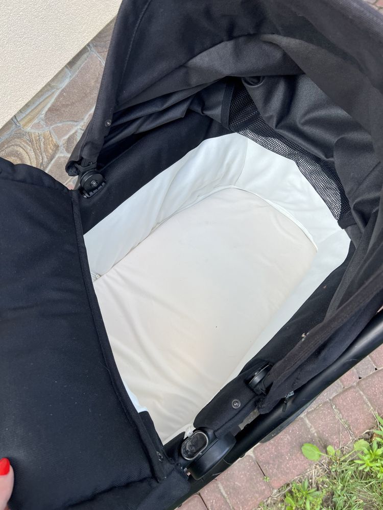 Універсальна коляска Cybex Balios S 2w1 BLK Deep Black