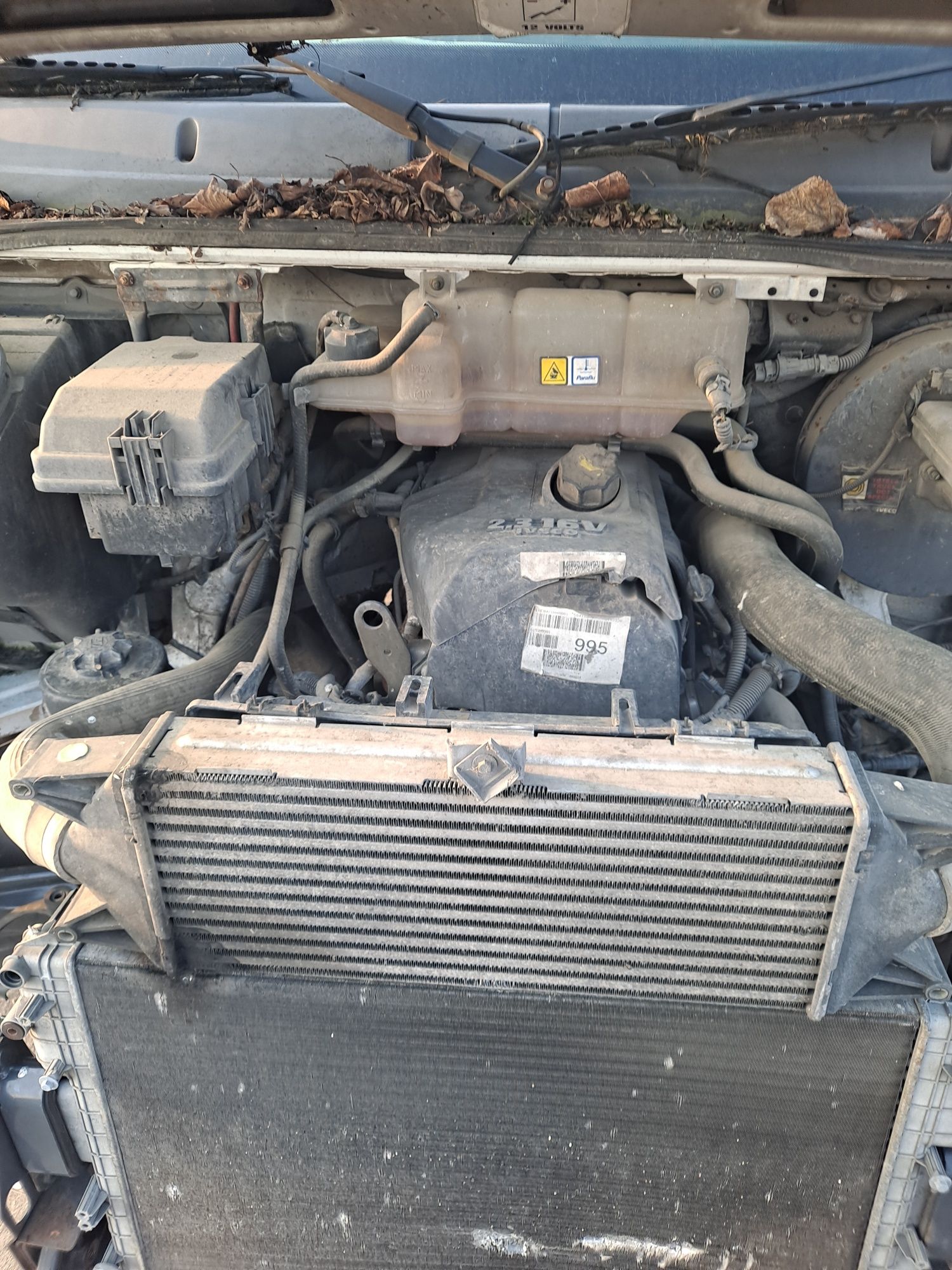 Iveco 2008 r 7 osobowe na części