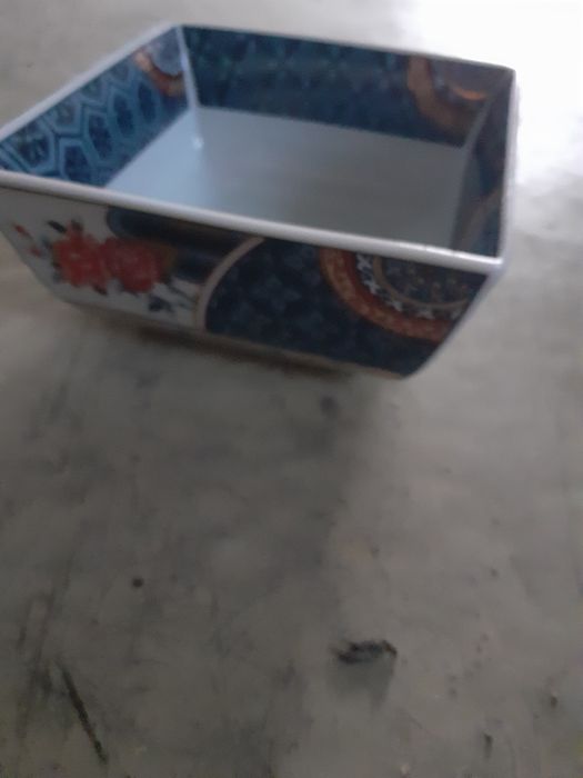 Conjunto de jarro, prato e taça