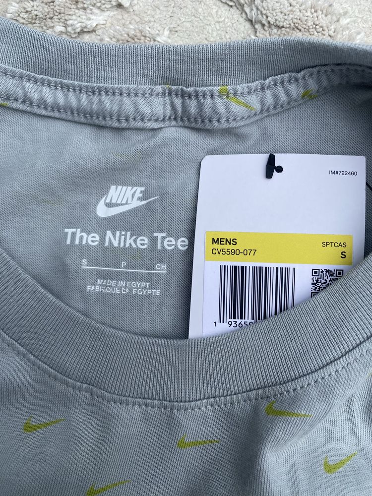 Монограмна майка , футболка Nike Оригінал