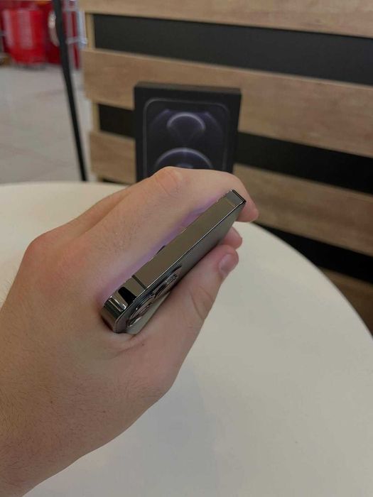 iPhone 12 Pro Graphite 89% батарея. neverlock