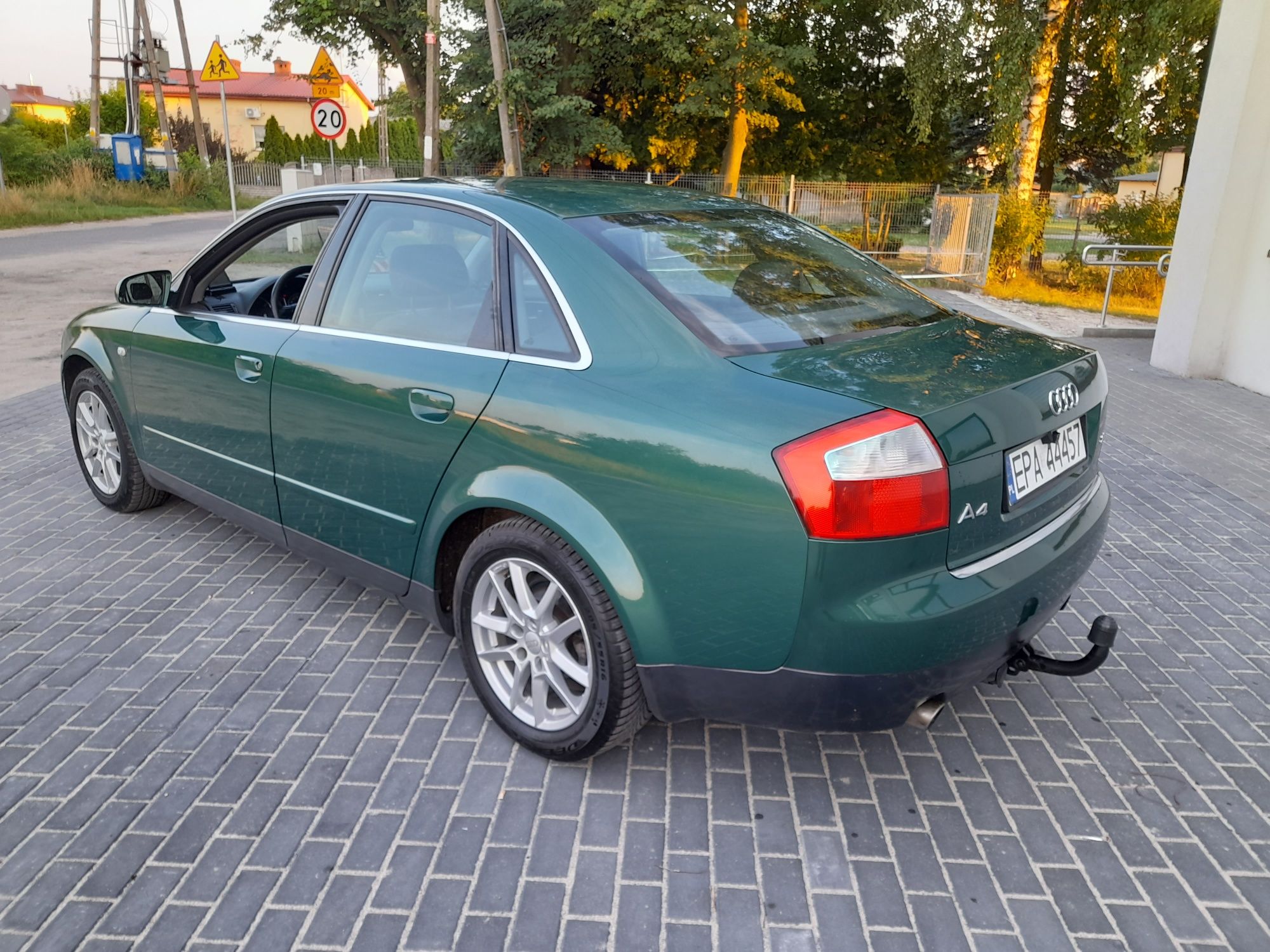 Audi A4B6 2.0 LPG 2001r Super Stan Możliwość Zamiany