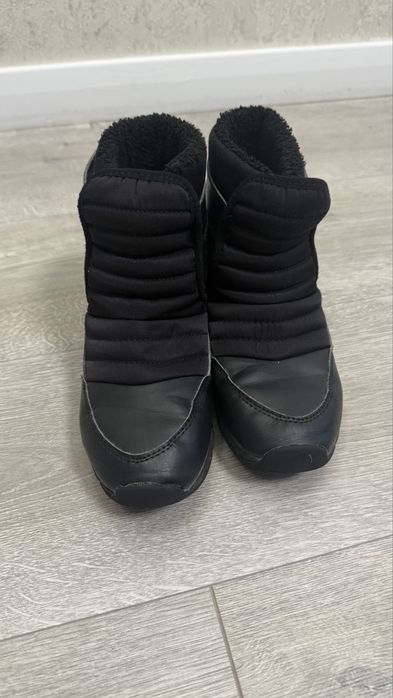 Зимові дитячі чобітки Puma 32розмір