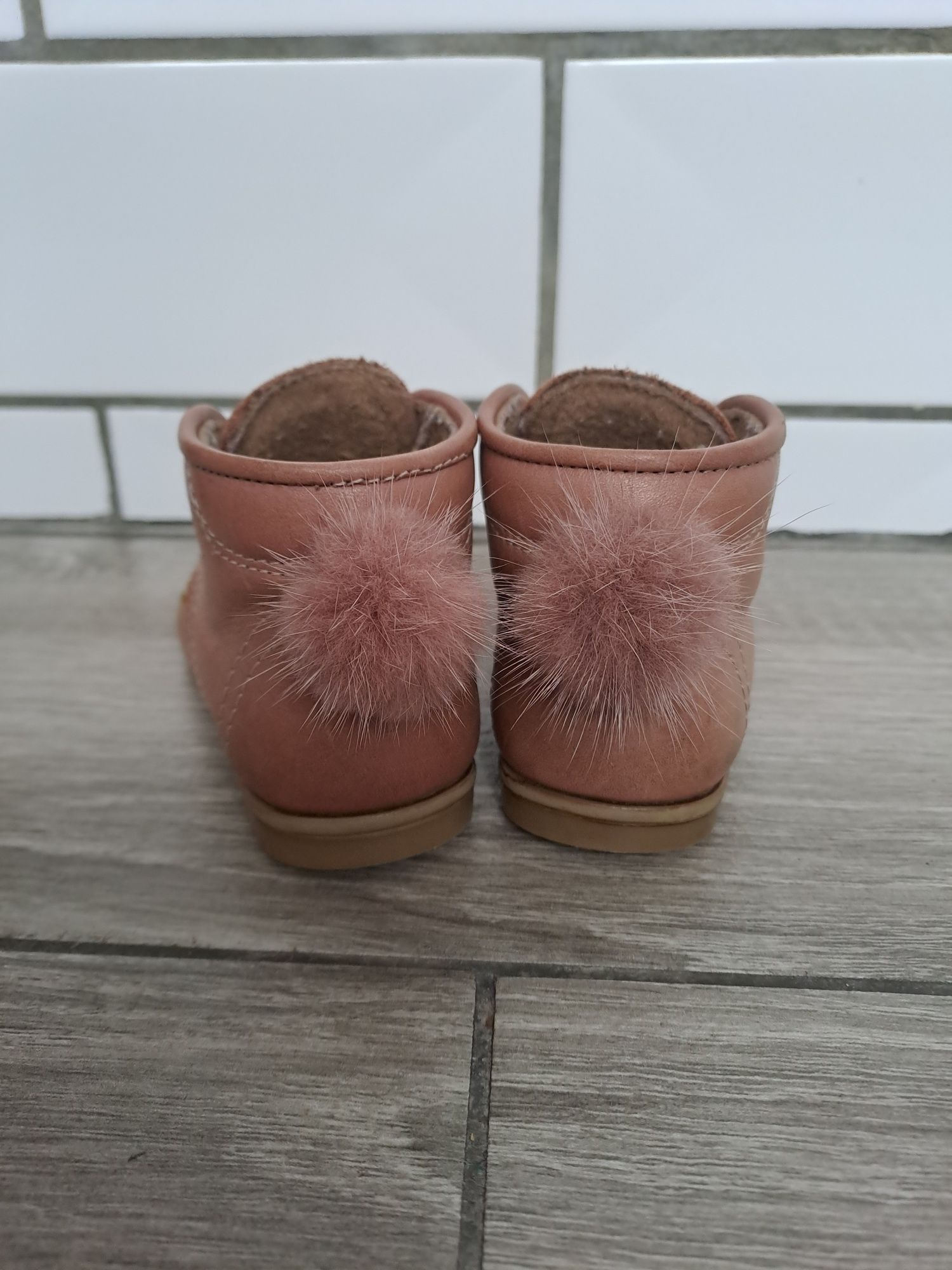 Buty emel rozmiar 20