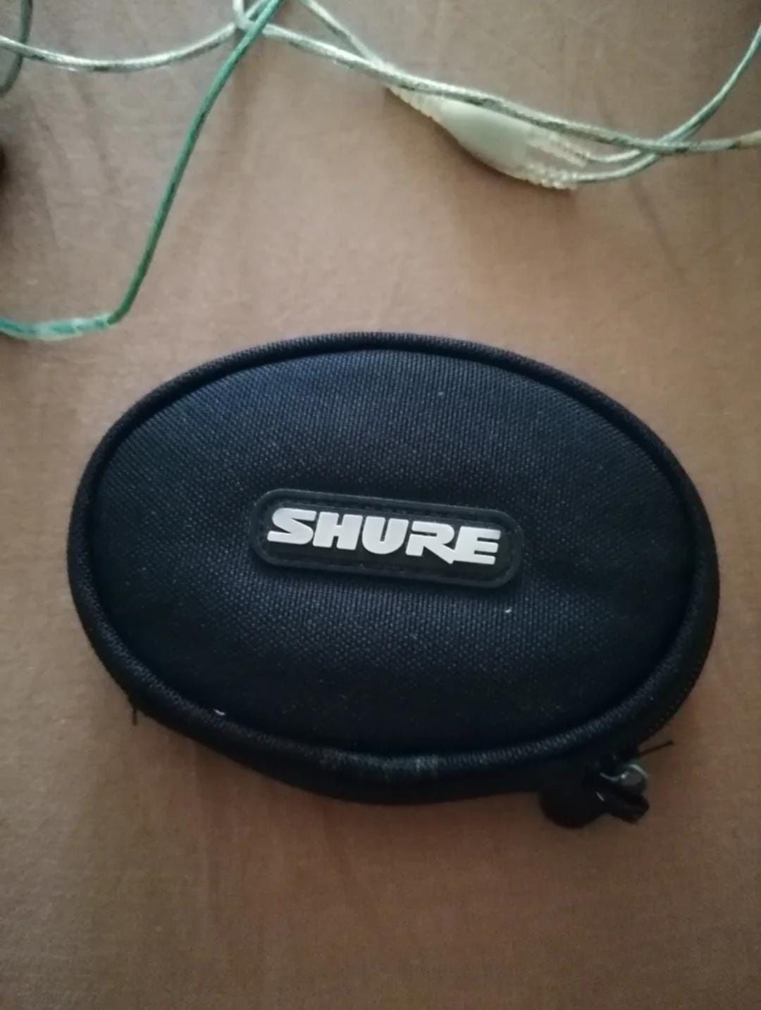 In ears marca Shure
