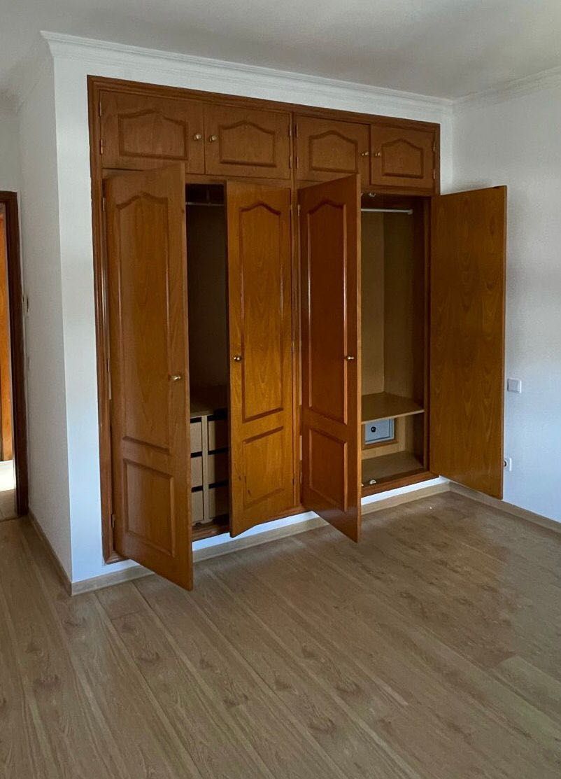 Portas e Gavetas de Roupeiros