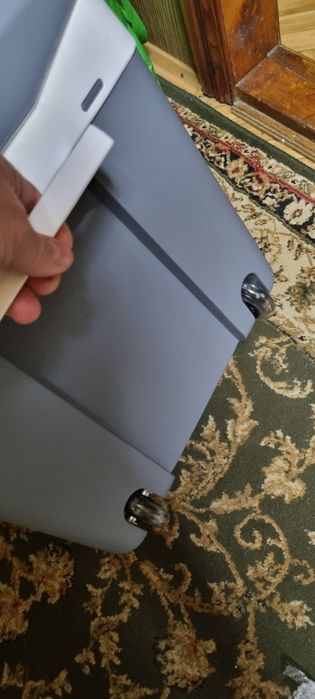 Продам холодильник для авто First пр-во  Австрия  40л 12в  220в