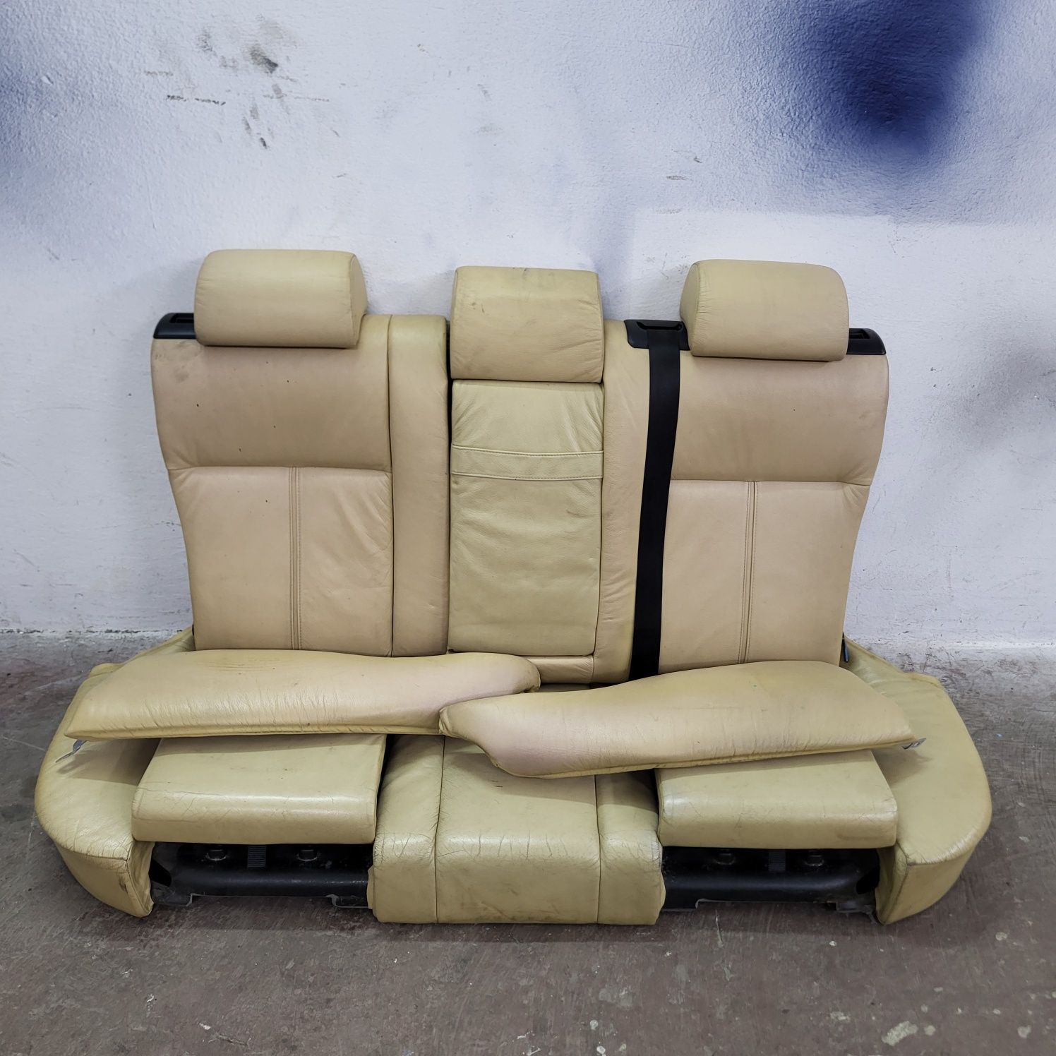 Bmw e39 fotele komforty elektryczne grzane kanapa tył Isofix skóra