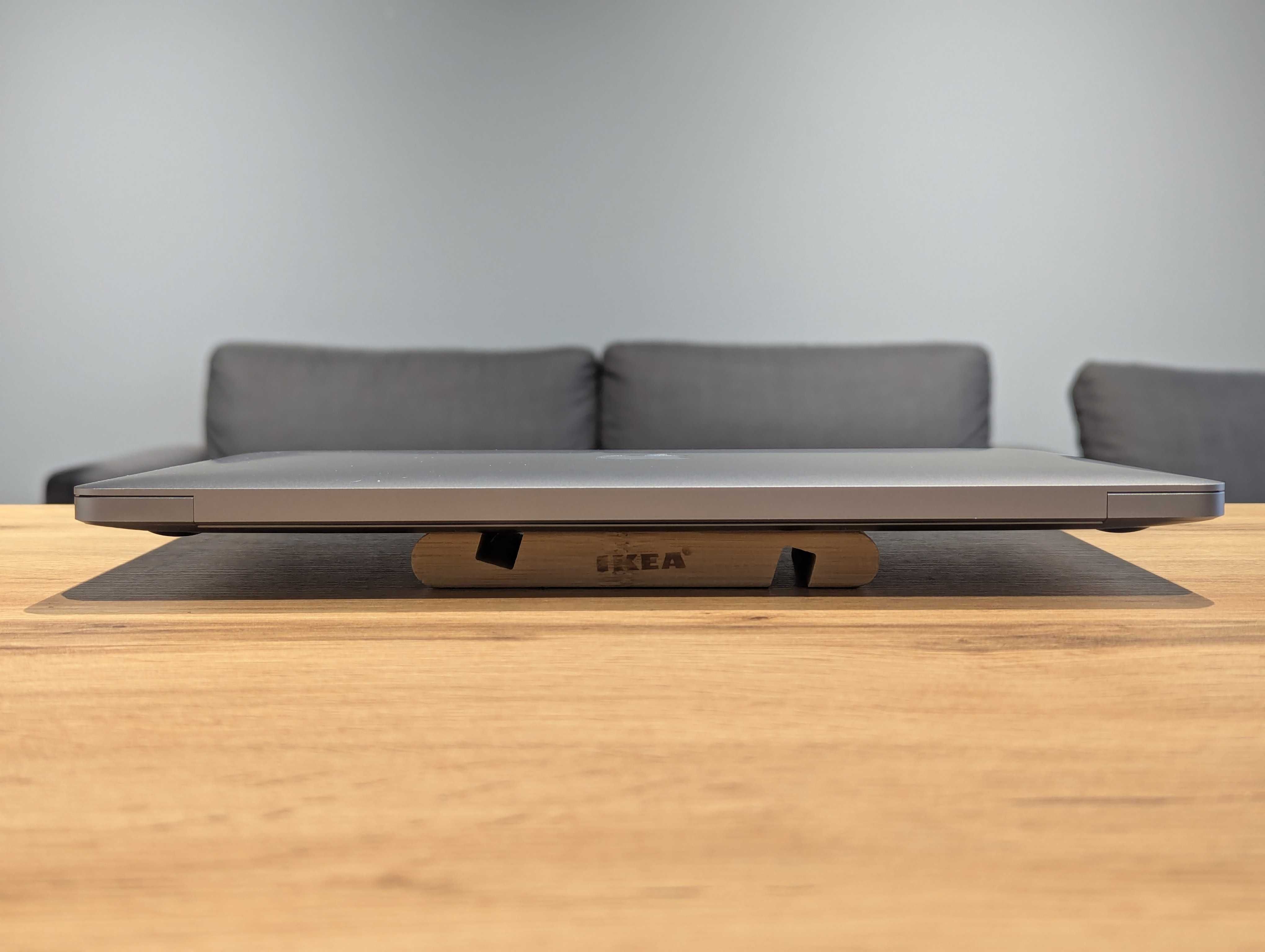 Macbook air 13 2020 m1 16/256gb