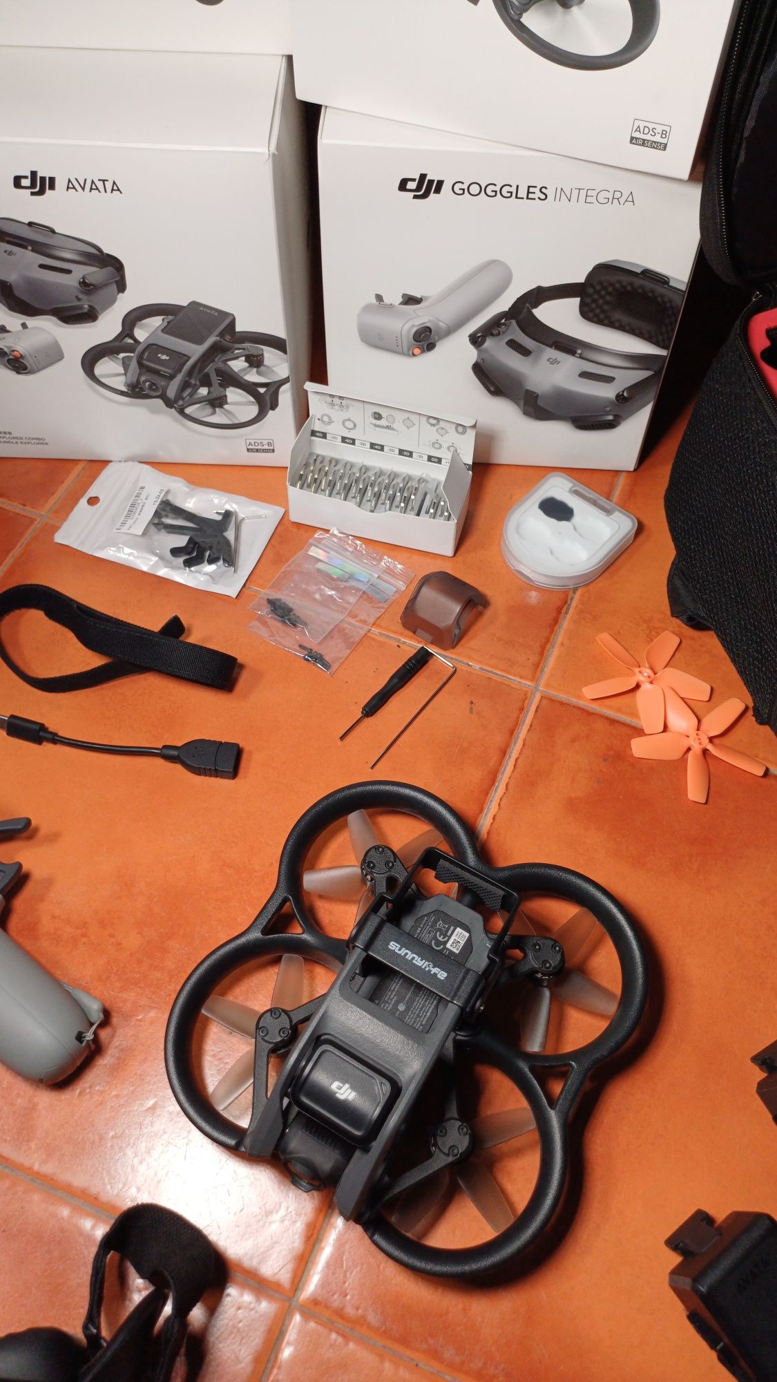 Dji Avata combo, googles integra,  motion controlle 2, fpv controlle