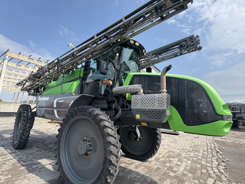 Самохідний обприскувач Tecnoma Laser 4240