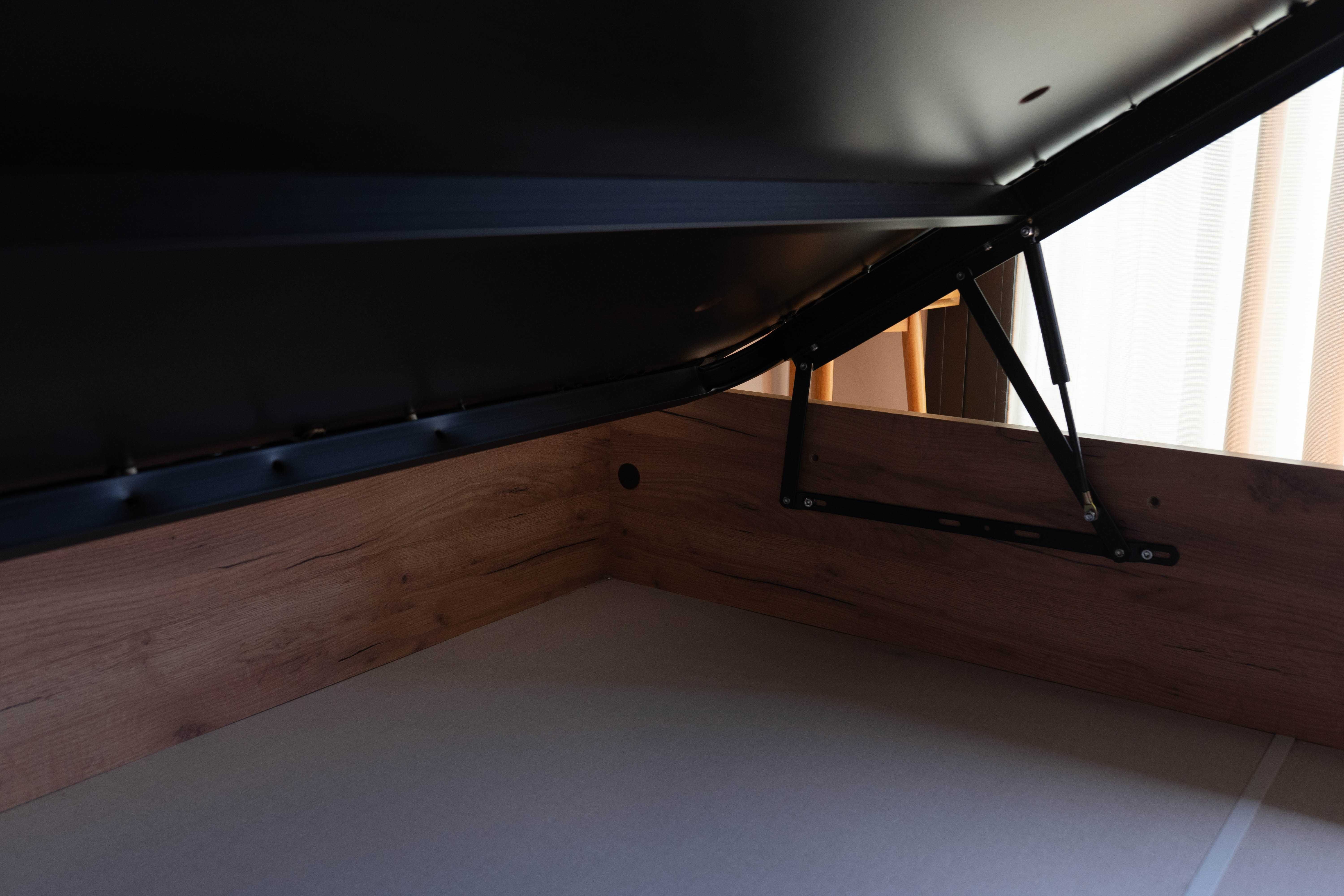 Base Sommier para 160x200cm em excelente estado