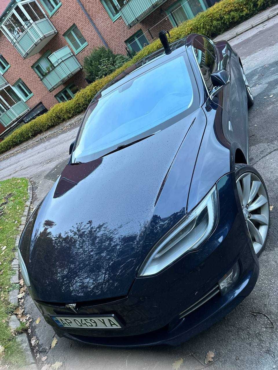 Tesla nodel S для Європи,  кредит.