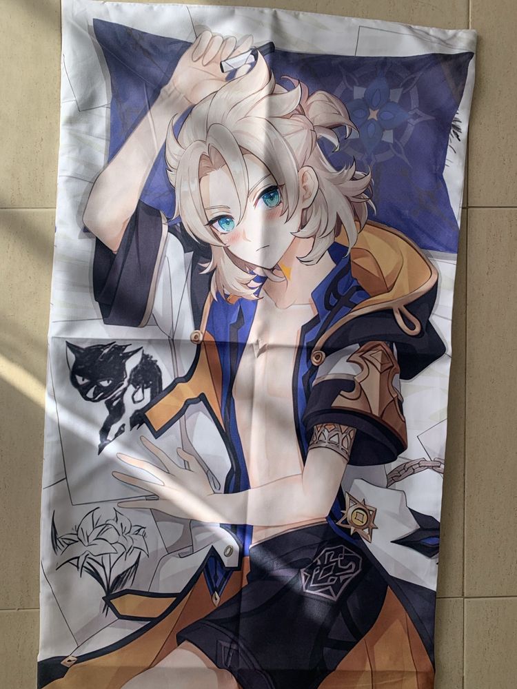 Body pillow Genshin Impact - Albedo 150 x 45 cm (amofada não incluída)