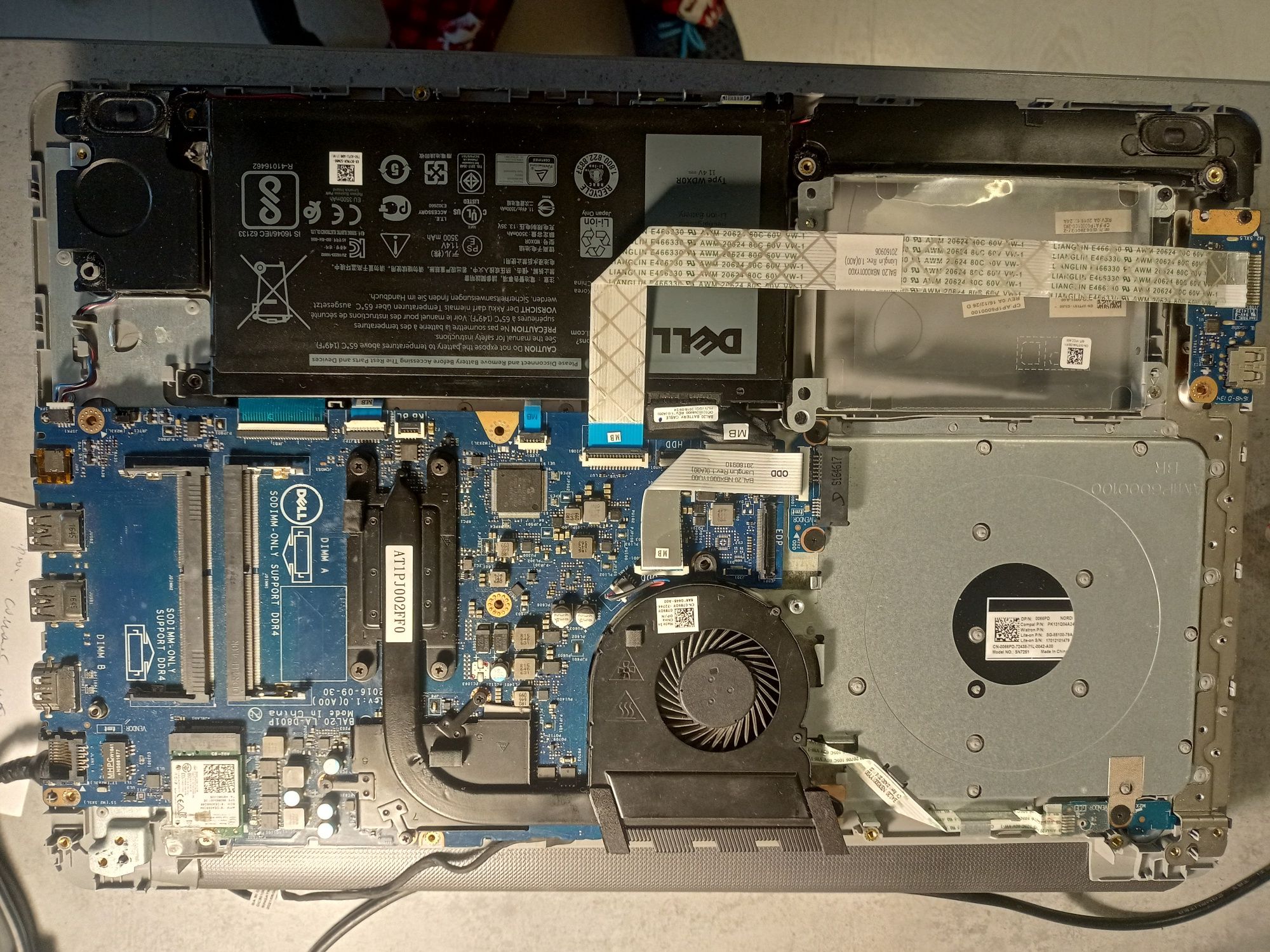 Разборка Ноутбук Dell Inspiron 15-5567 P66F001