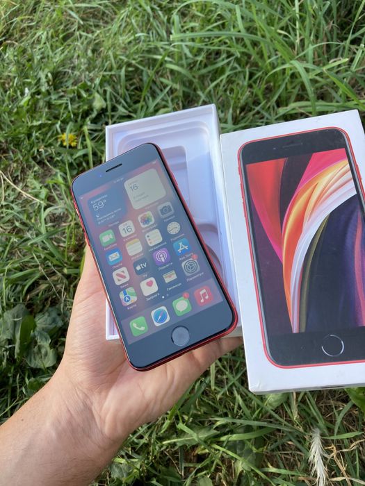 Iphone se 2 128 RED