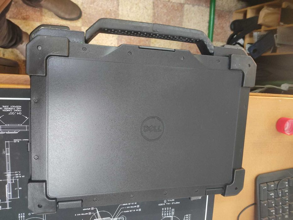 Dell rugged 7414 i5 32gb ram 512gb ssd