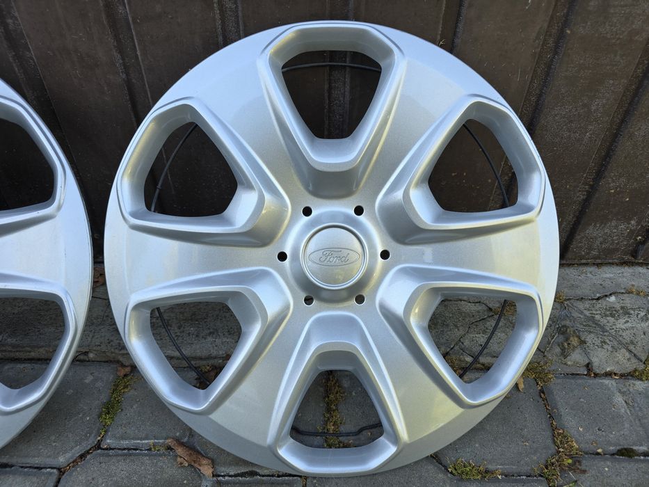 Oryginalne Kołpaki 15" Ford Fiesta 4x108 C B max Fusion Focus KA+