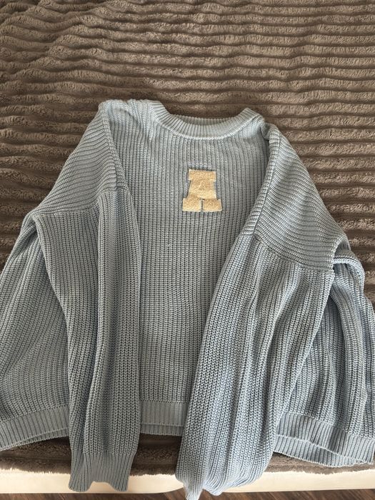 світр оверсайз,голубий