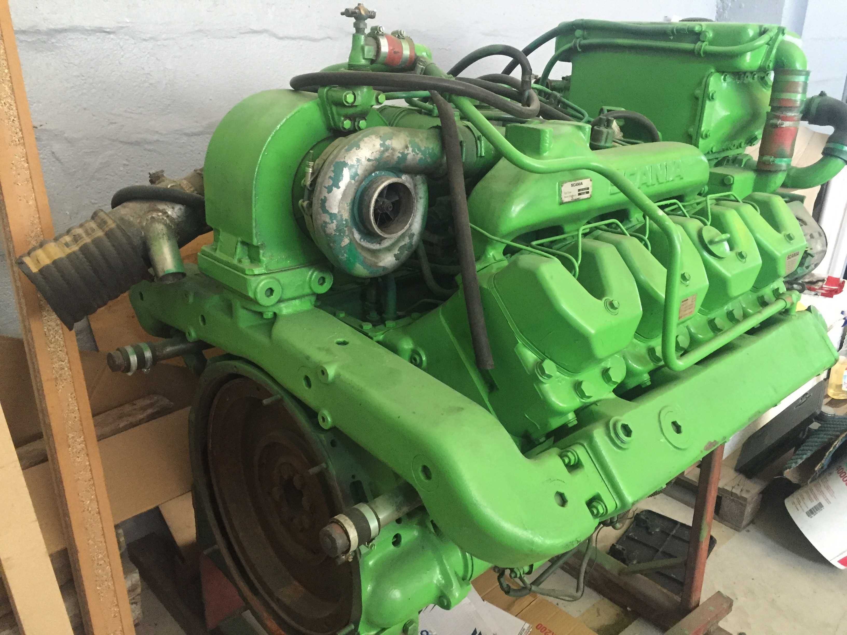 Motor marítimo Scania 450HP