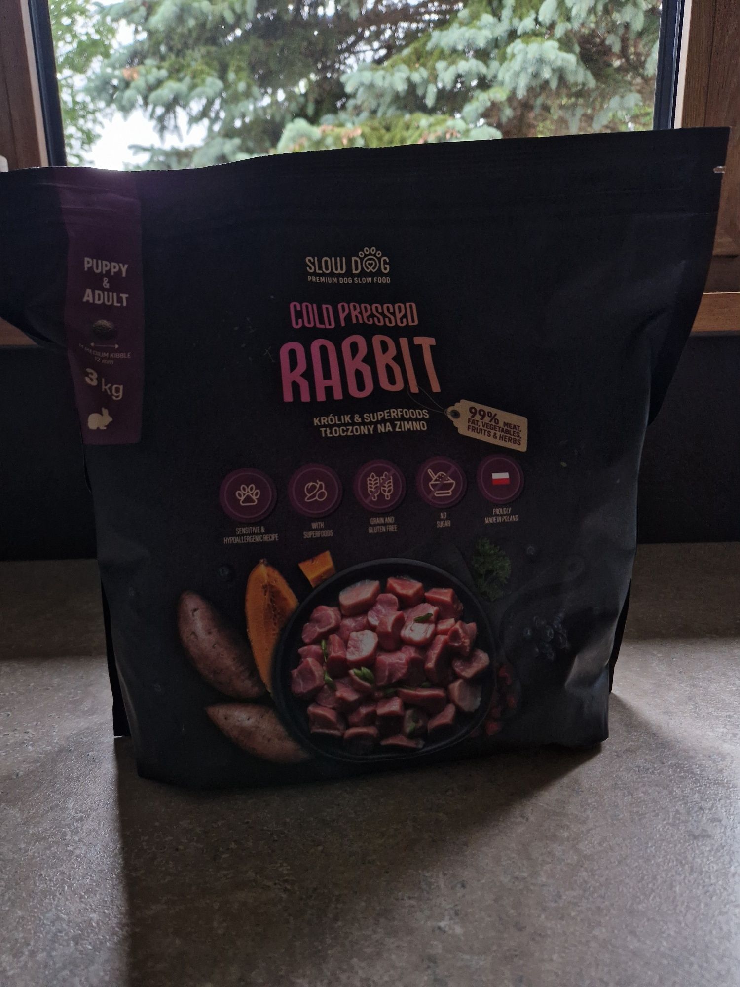 Karma tłoczona na zimno Slow Dog królik 3 kg