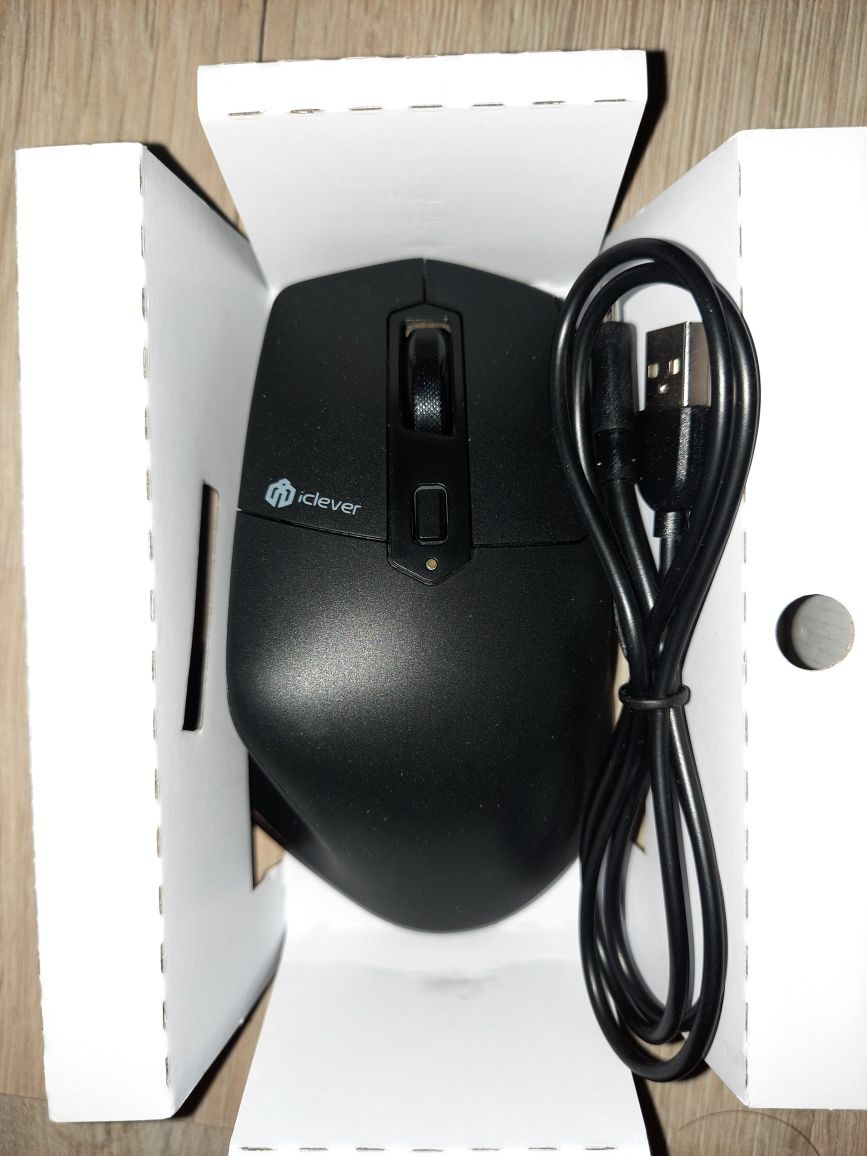 ICLEVER Wireless Mouse Model ~ MD172