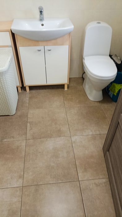 Оренда двох кімнатної квартири .