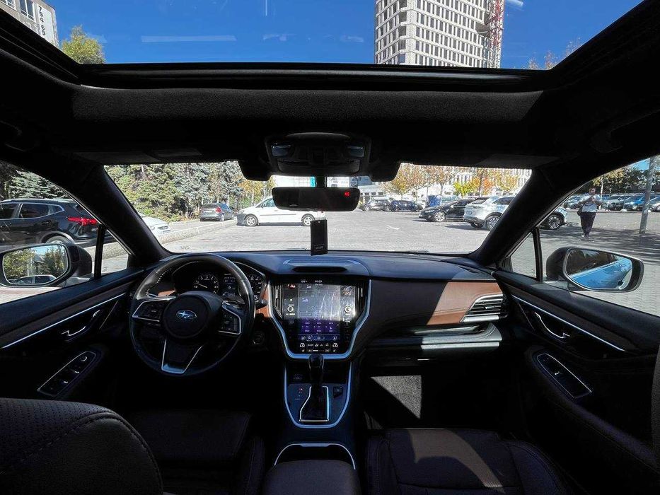 Субару Оутбек 2,4 бензин автомат 2021