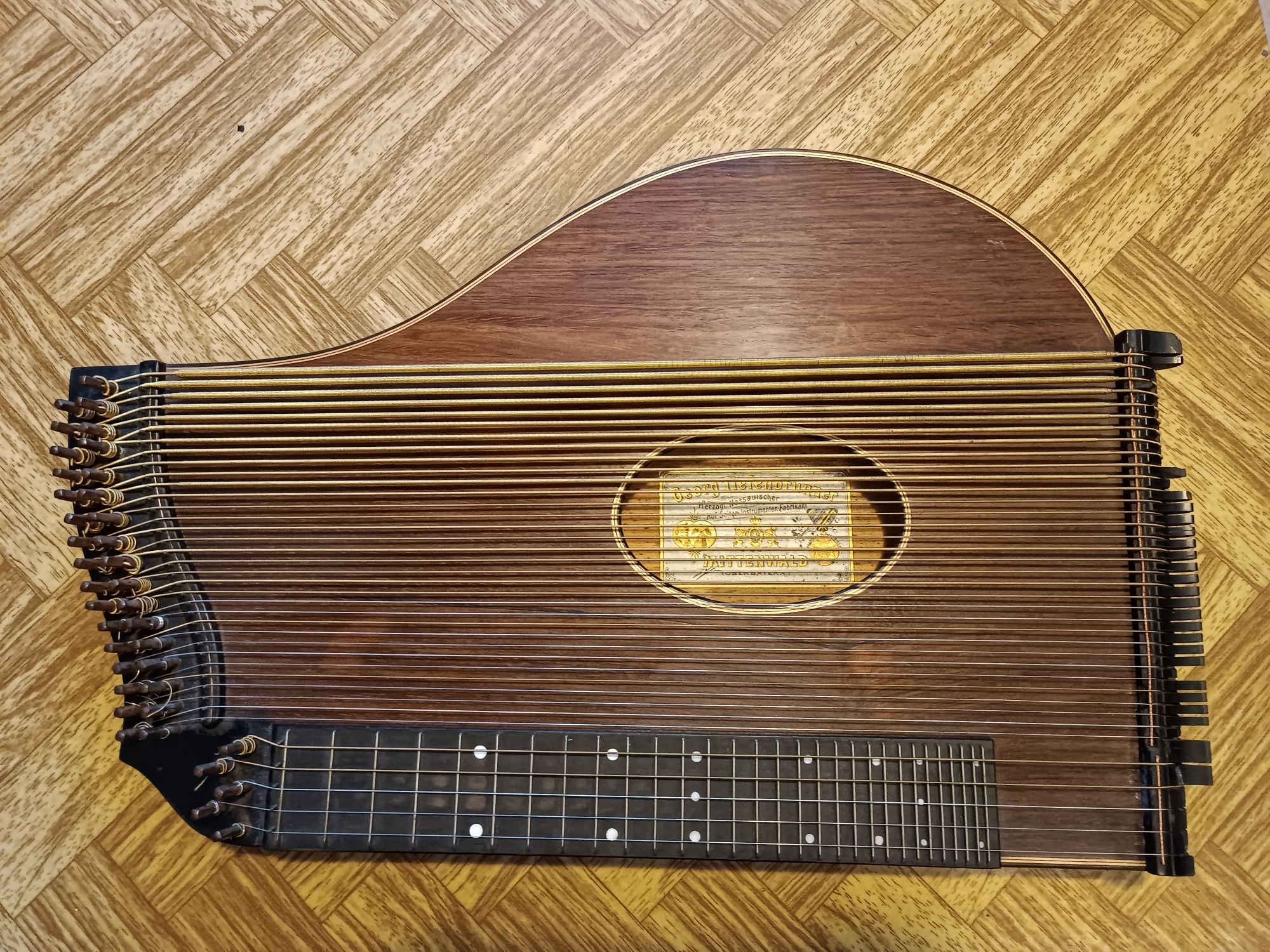 Cytra koncertowa, instrument