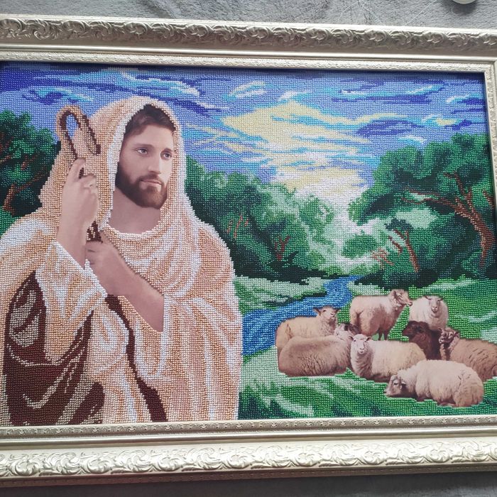 Продається картина вишита