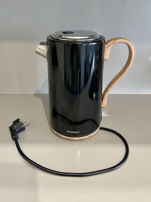Jarro elétrico SilverCrest como novo