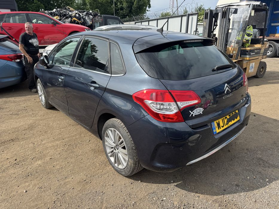 Citroen C4 VTR+HD 1,6 Diesel 2012R, Anglik z Kluczykami