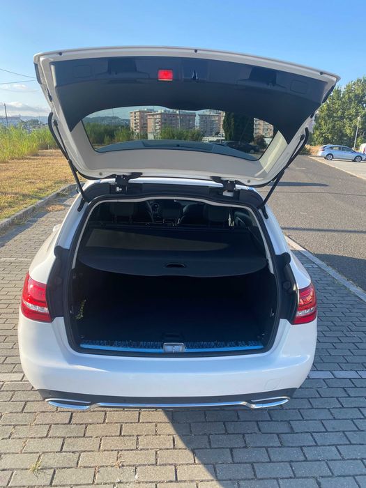 Vende-se carrinha Mercedes C 220 Bluetec