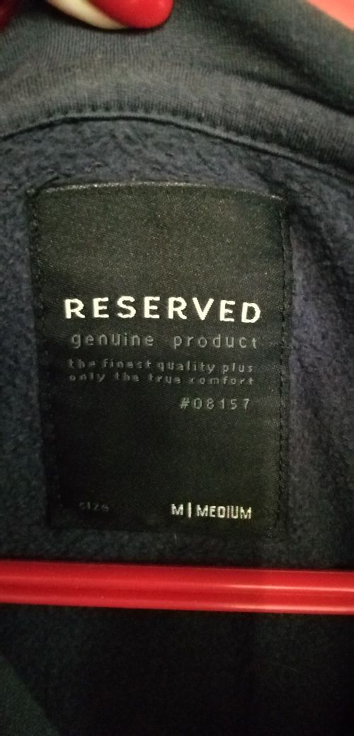 Reserved r. M bluza rozpinana z kapturem