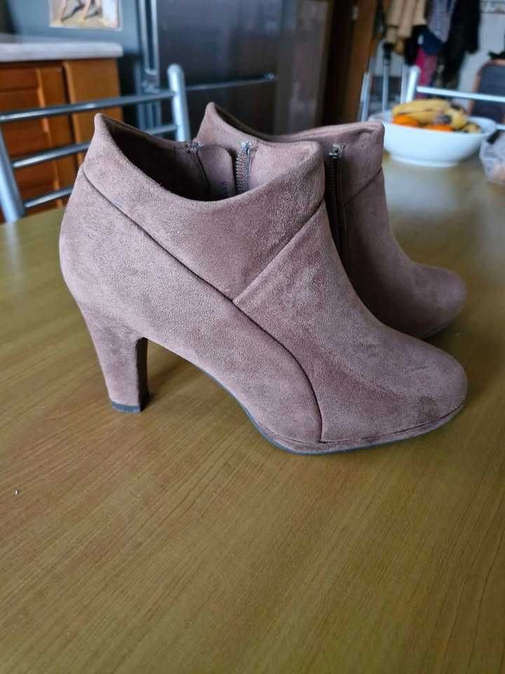 Botins senhora Tam.36