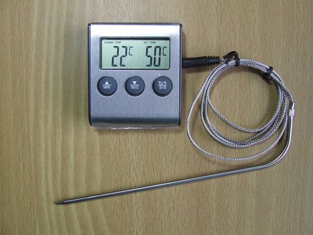 Цифровой термометр со щупом ТА-100