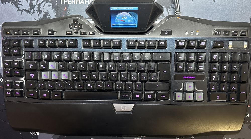 Топова ігрова клавіатура Logitech G19S з екранчиком