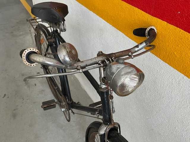 Bicicleta pasteleira antiga travões de alavanca