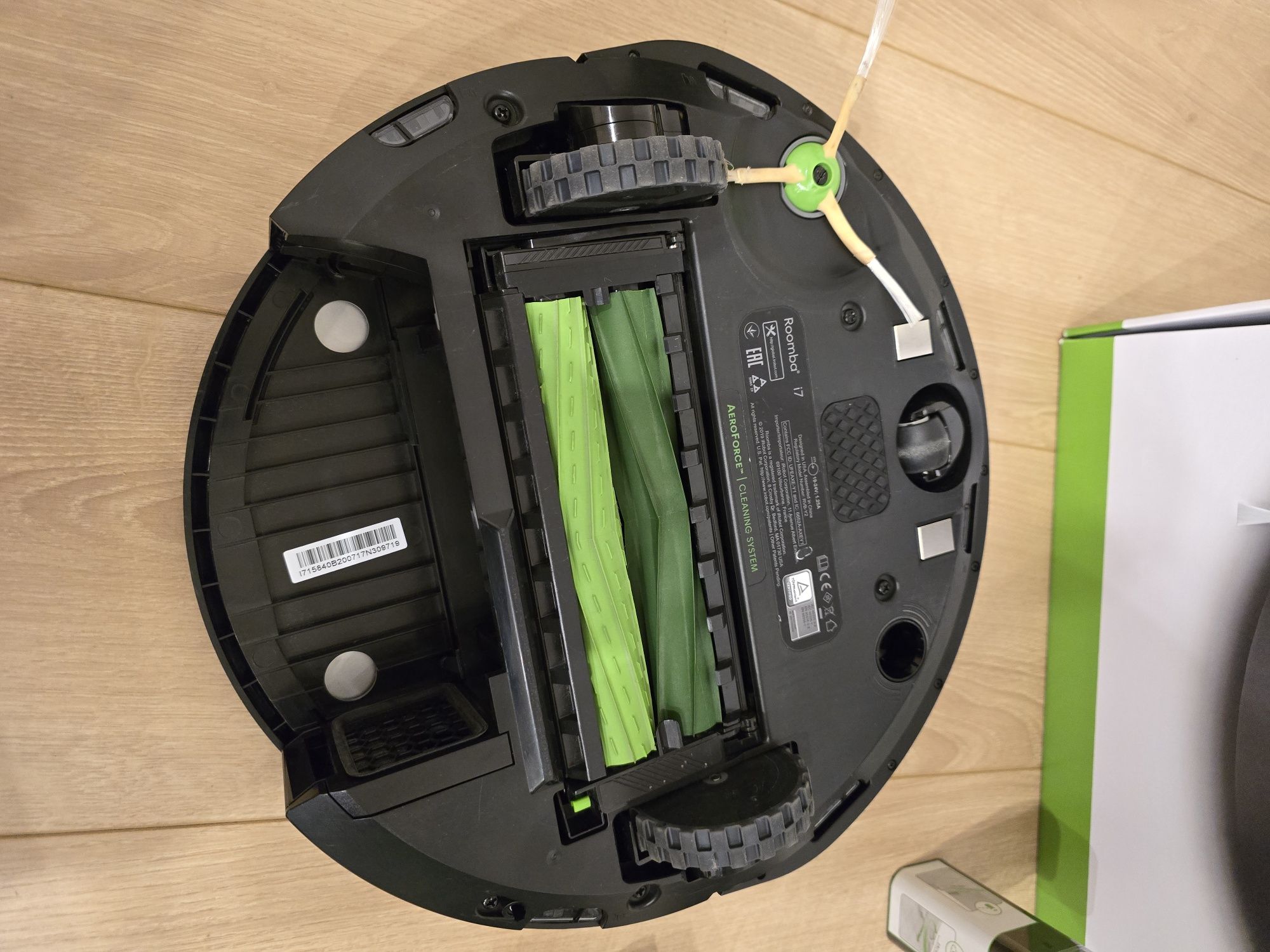 iRobot Roomba i7, stan wzorowy