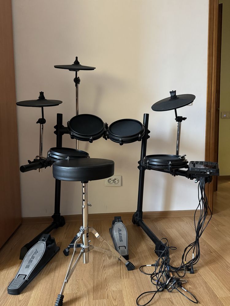 Барабанна установка Alesis Turbo Mesh Kit