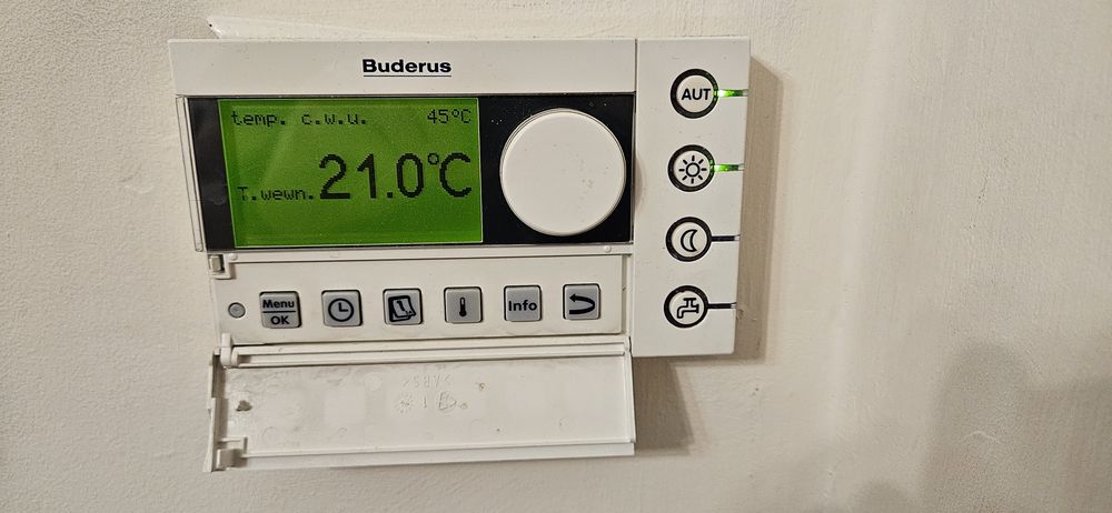 Sprzedam kocioł gazowy Buderus Logamax Plus GB022-24 uszkodzony