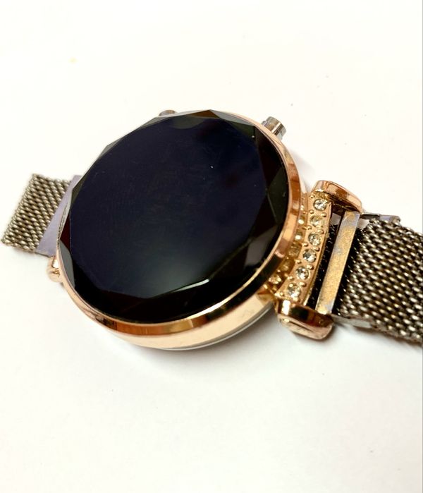 Elegancki zegarek na magnetycznym pasku KURREN - analogowo cyfrowy