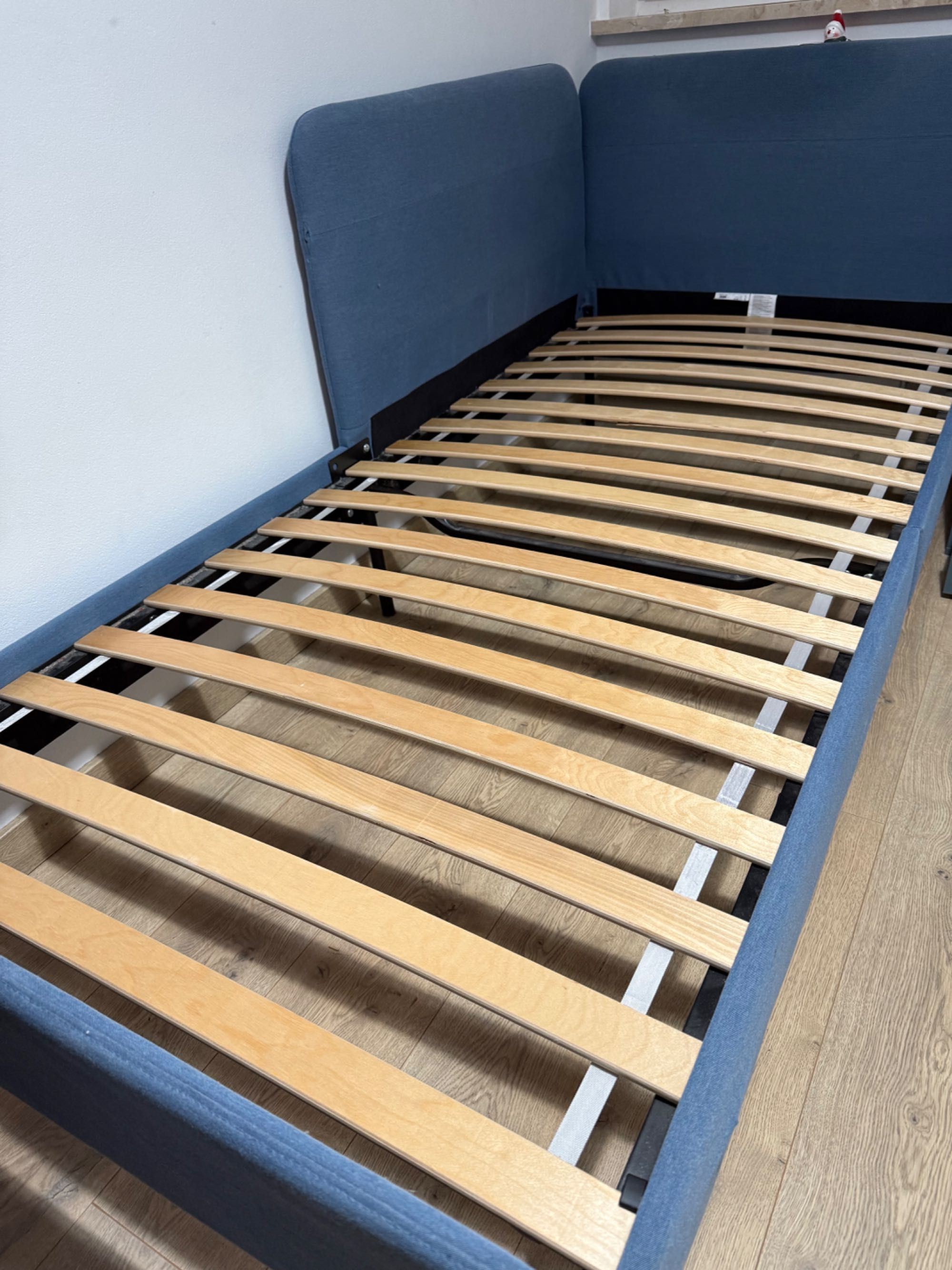 Łóżko Ikea 90 200 tapicerowana rama niebieska
