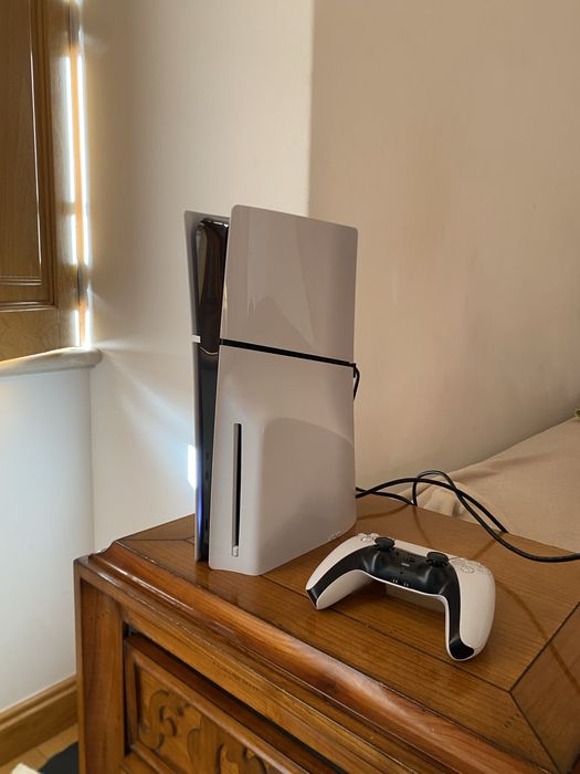 Ps5 slim como nova