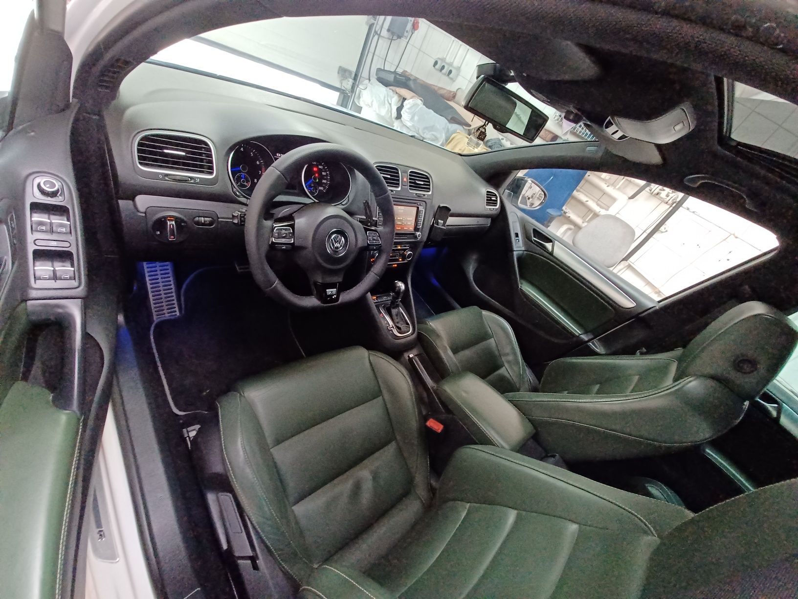 Vw.R.4x4.271km.automat.bixenon.alu19.navi.skóra.kamera.pdcx2.ZAMIANA.