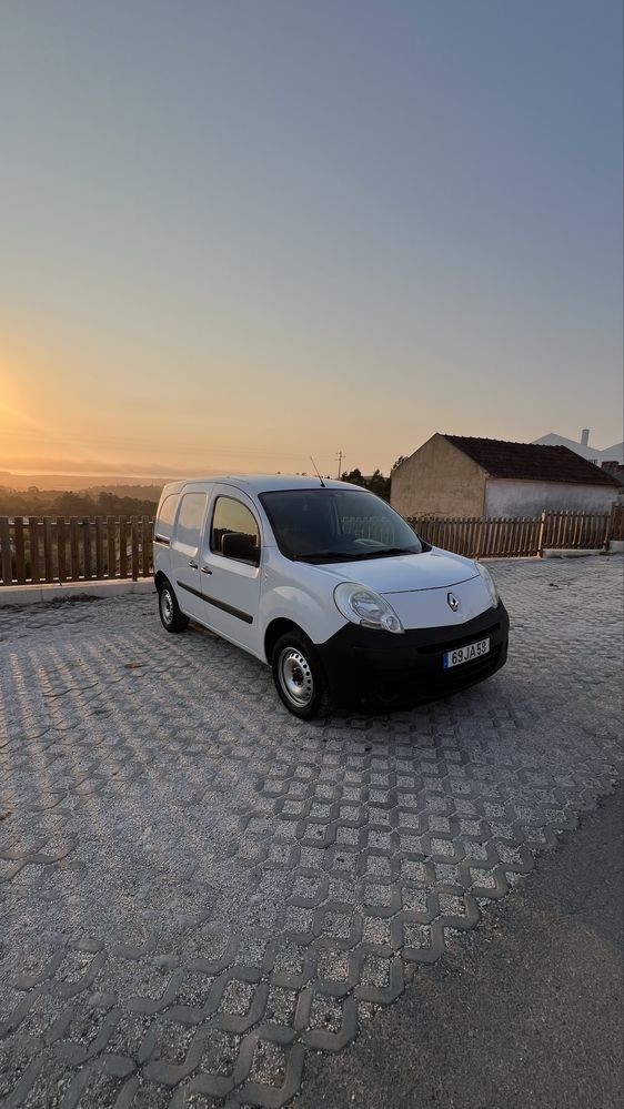 Renault kangoo 1.5 dci (poucos Km)